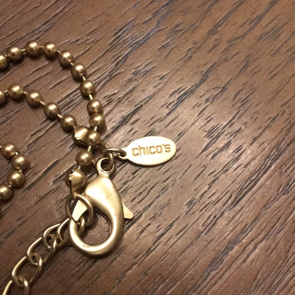 Women’s Chico’s tortoise and jade necklace w - Picture 5 of 5